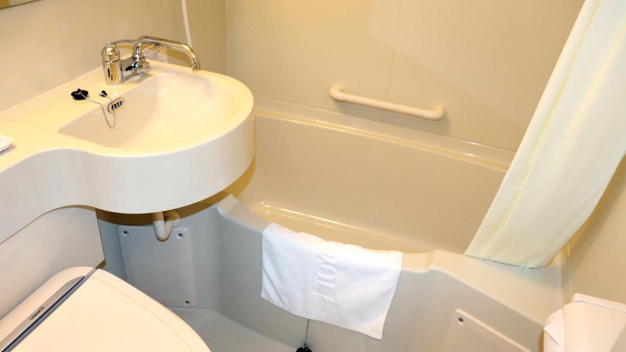 Toyoko Inn Osaka Bentencho Buitenkant foto