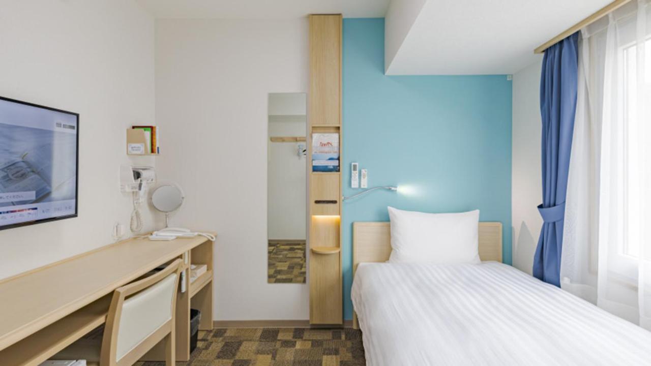 Toyoko Inn Osaka Bentencho Buitenkant foto